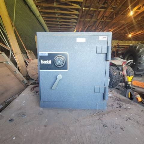 Lot 281 image
