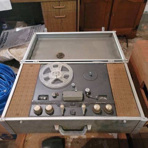 Lot 372 image