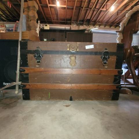 Lot 388 image