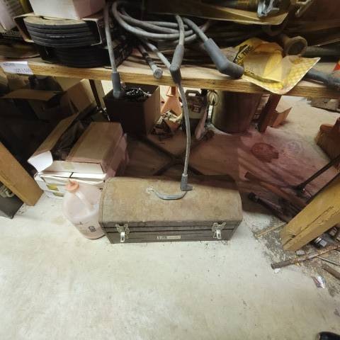 Lot 527 image