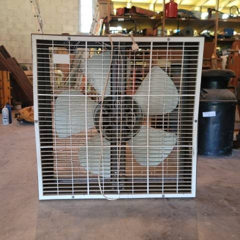 Lot 582 image